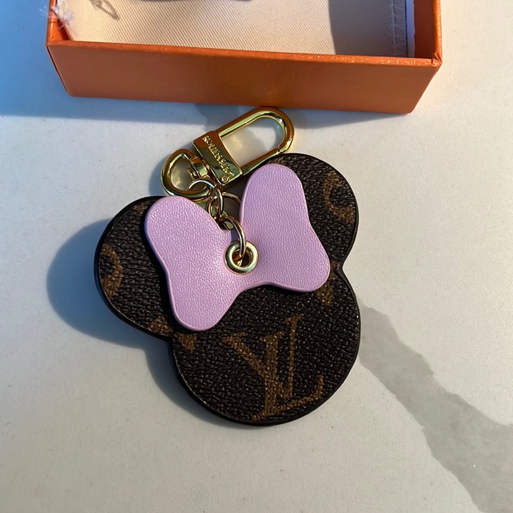 Minnie Keychain